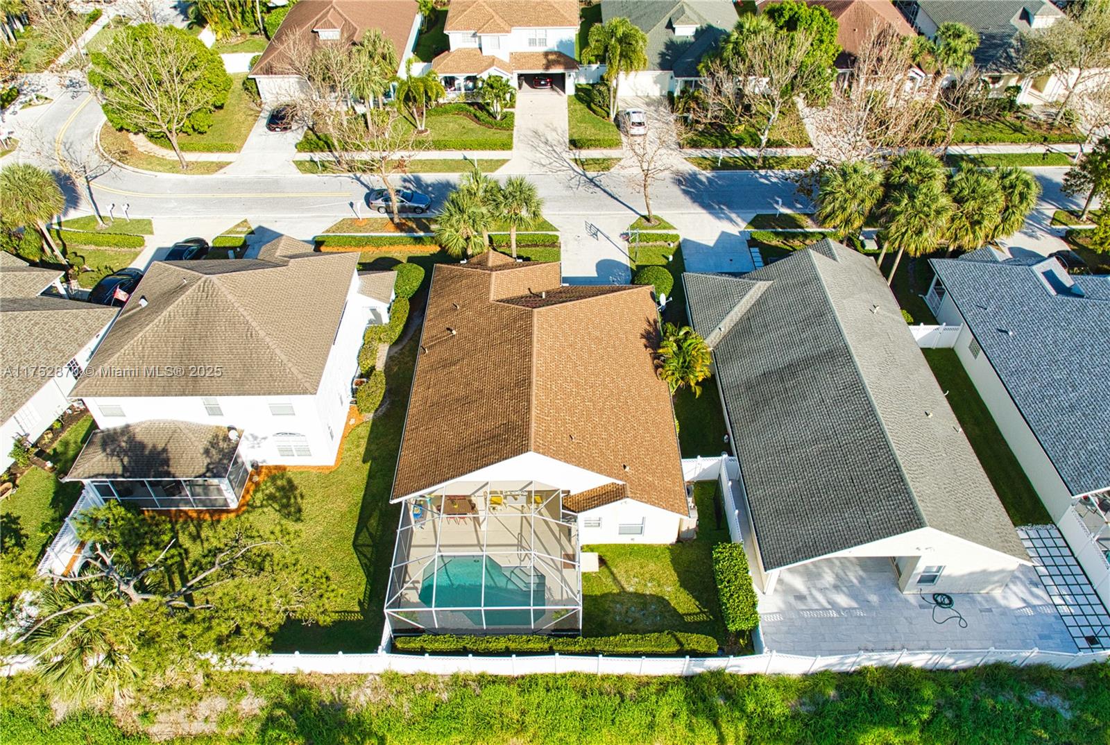 CLOCKTOWER HAMMOCK - Residential Lease