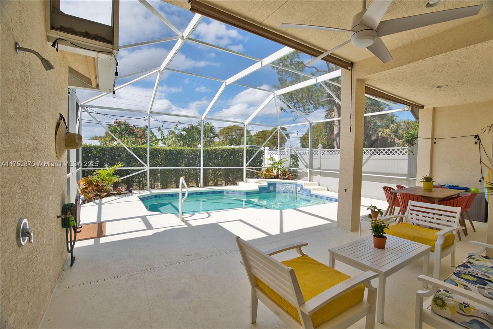 CLOCKTOWER HAMMOCK - Residential Lease