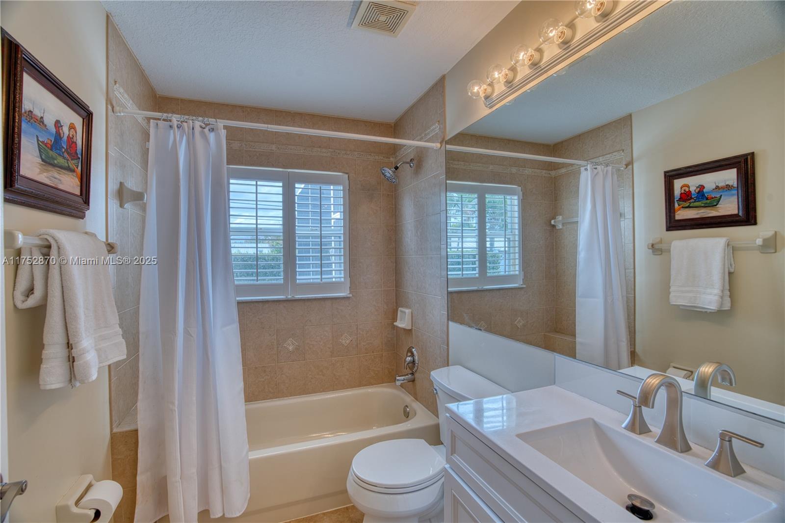 CLOCKTOWER HAMMOCK - Residential Lease
