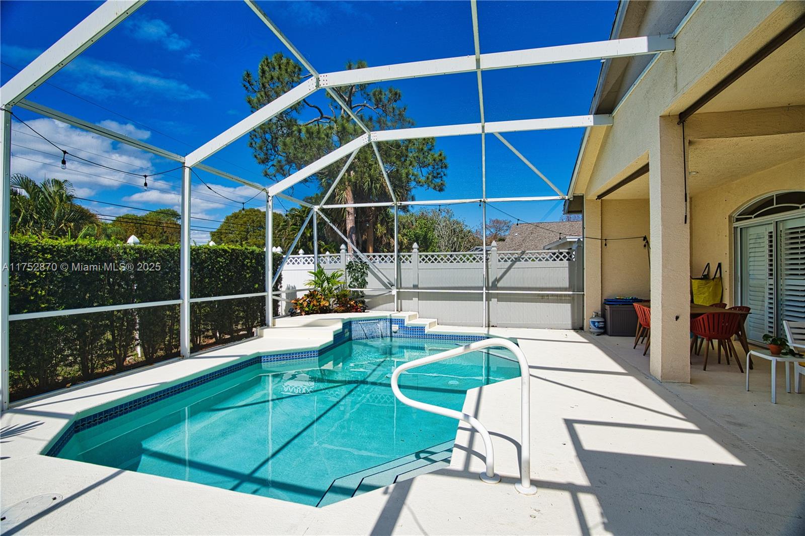 CLOCKTOWER HAMMOCK - Residential Lease
