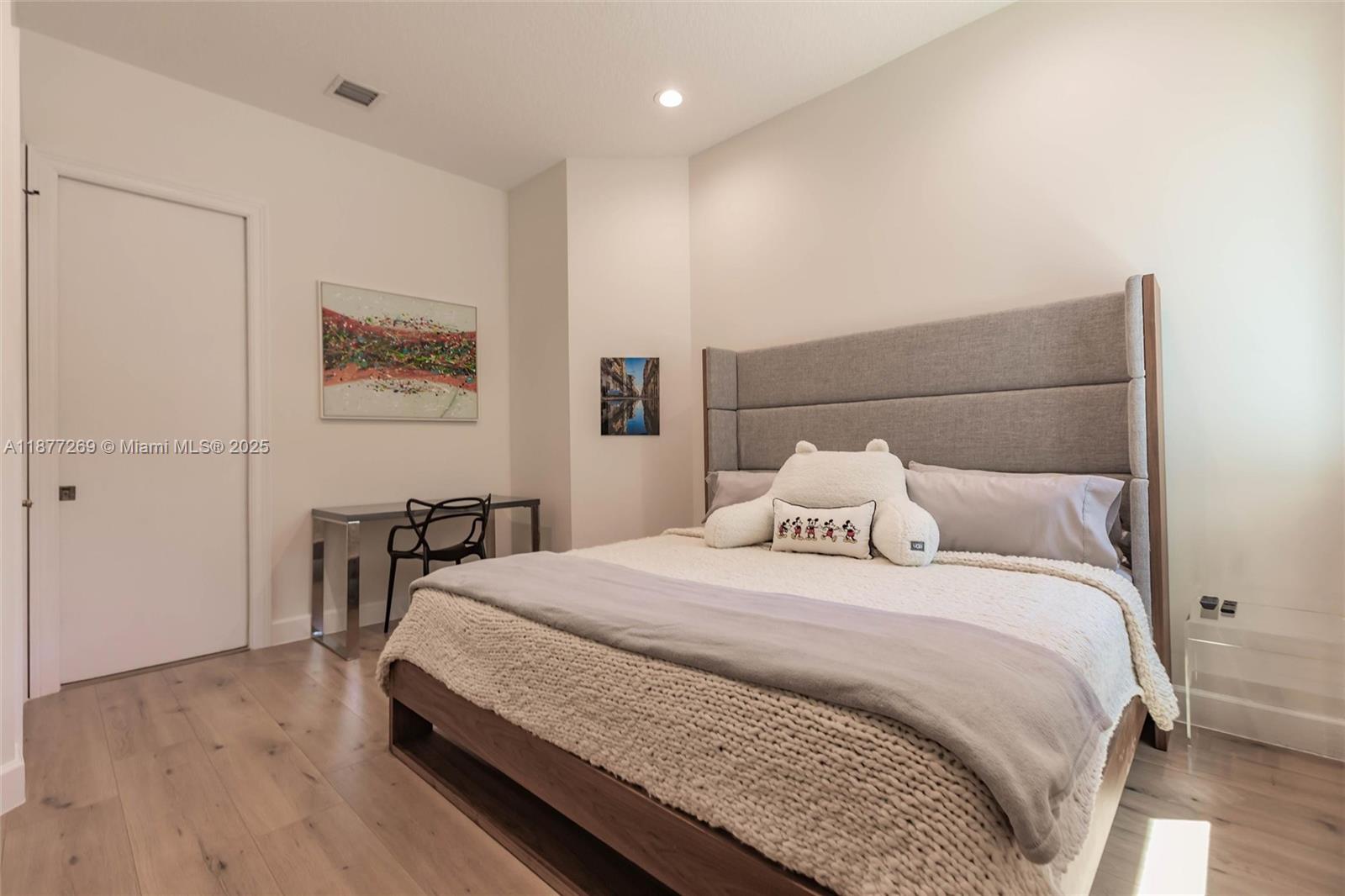 KAPOK GROVE ESTATES - Residential