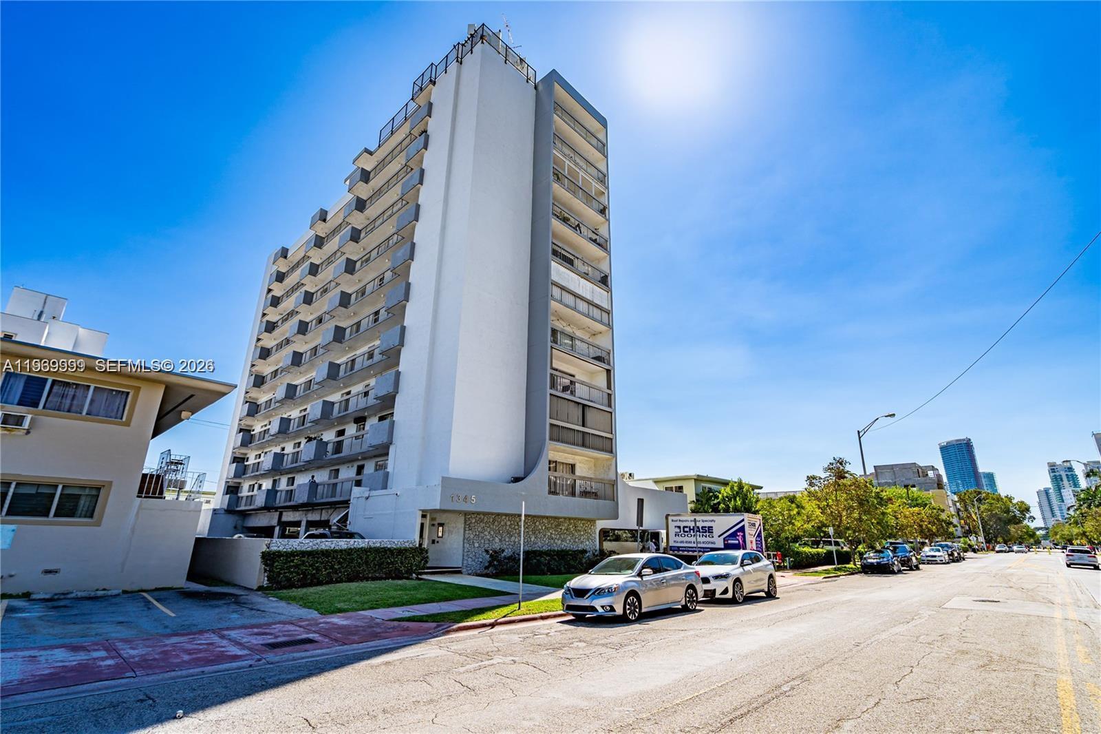 GOLDEN WEST CONDO - Residential