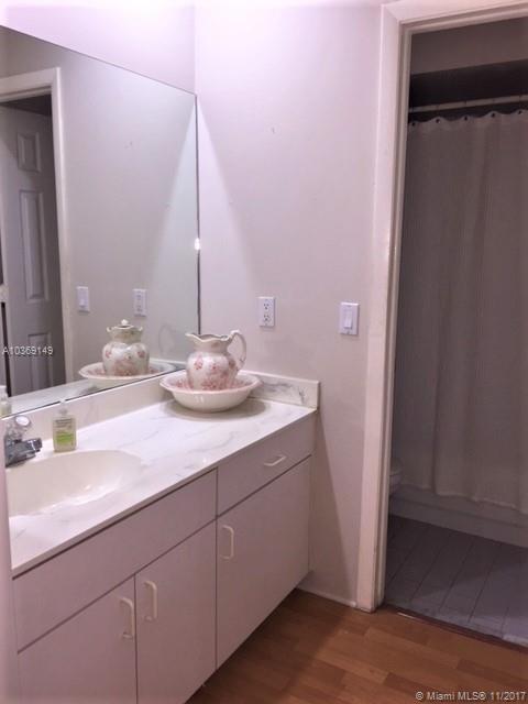 VILG HOMES COUNTRY WALK C - Residential