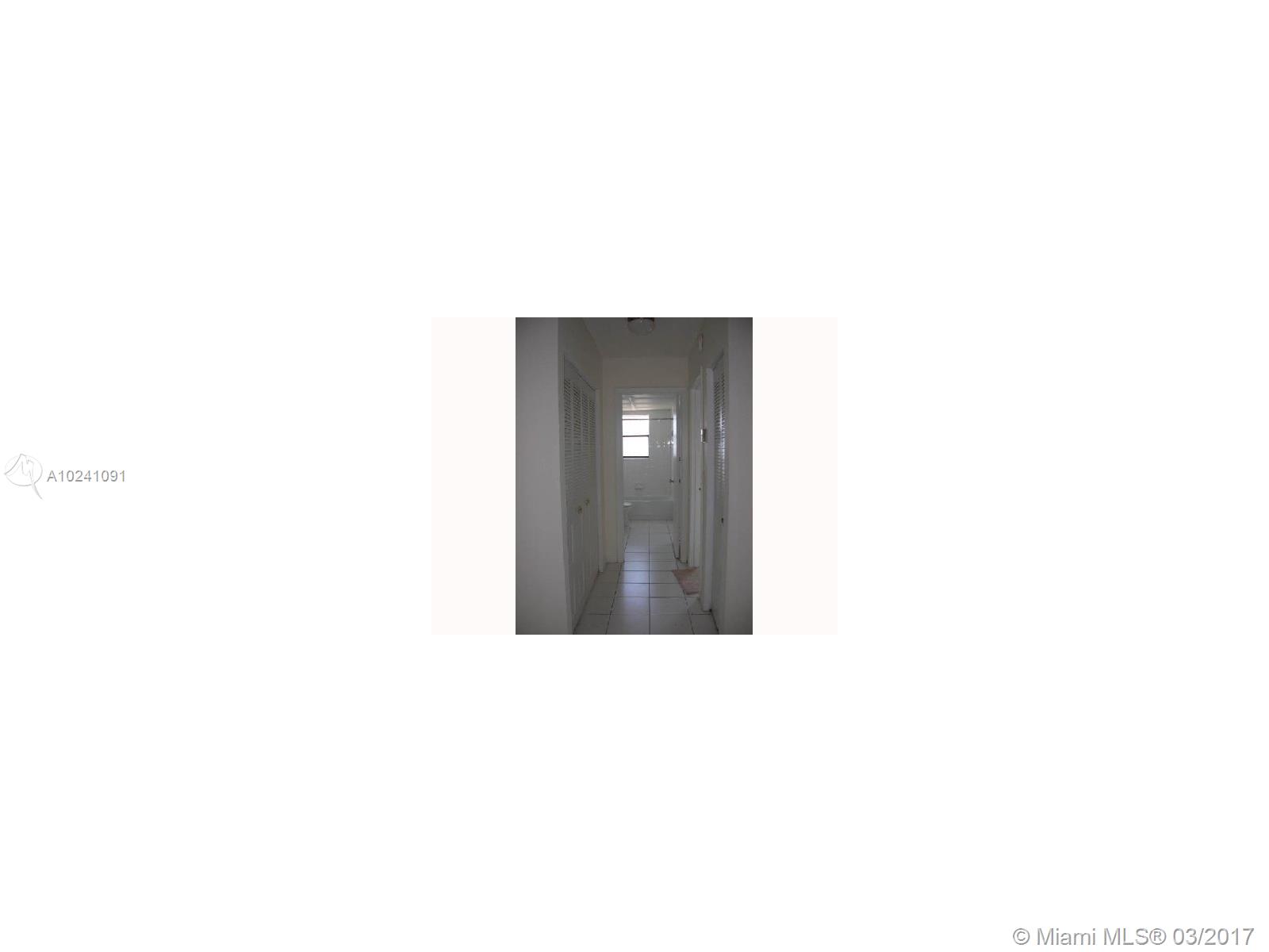 Palm Village Club Condo - Residential Lease