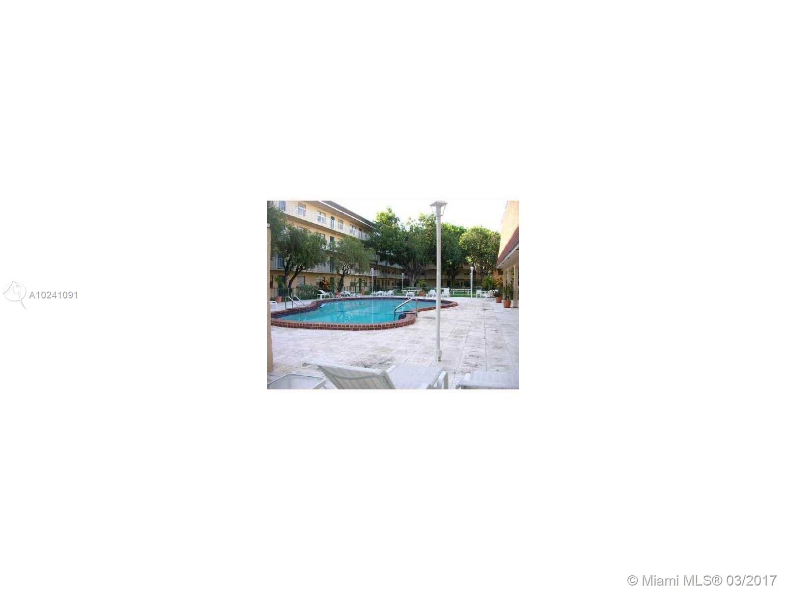 Palm Village Club Condo - Residential Lease
