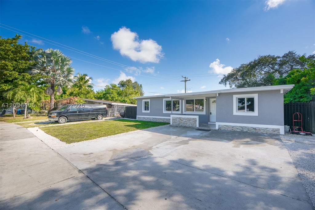 Photo of 3510 SW 39th St, West Park, FL 33023 (MLS # A12096406)