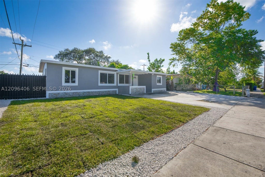 Photo of 3510 SW 39th St, West Park, FL 33023 (MLS # A12096406)