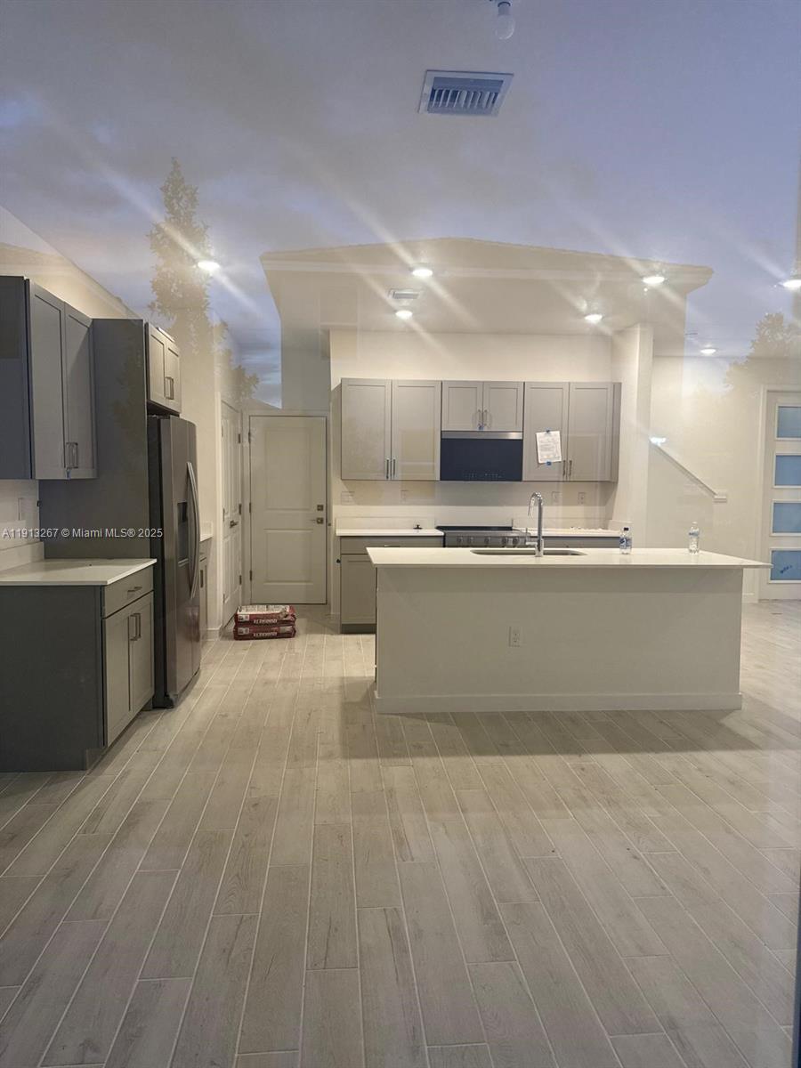 TENNESSEE ESTATES - Residential Lease