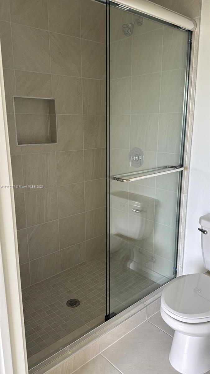 TENNESSEE ESTATES - Residential Lease