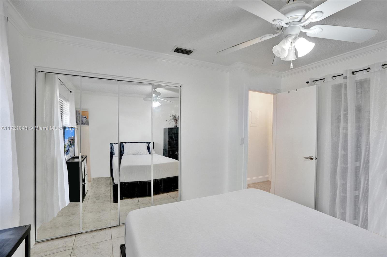 WOODLAKE ISLES - Residential