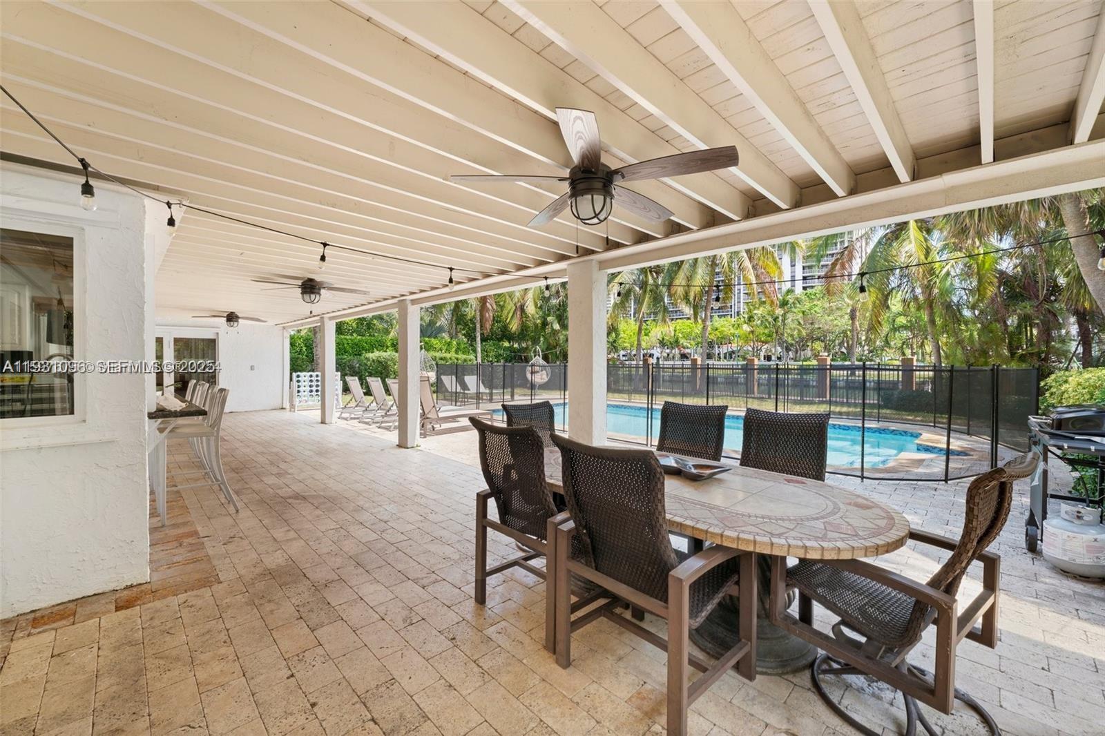 GOLDEN ISLES ESTATES FIRS - Residential