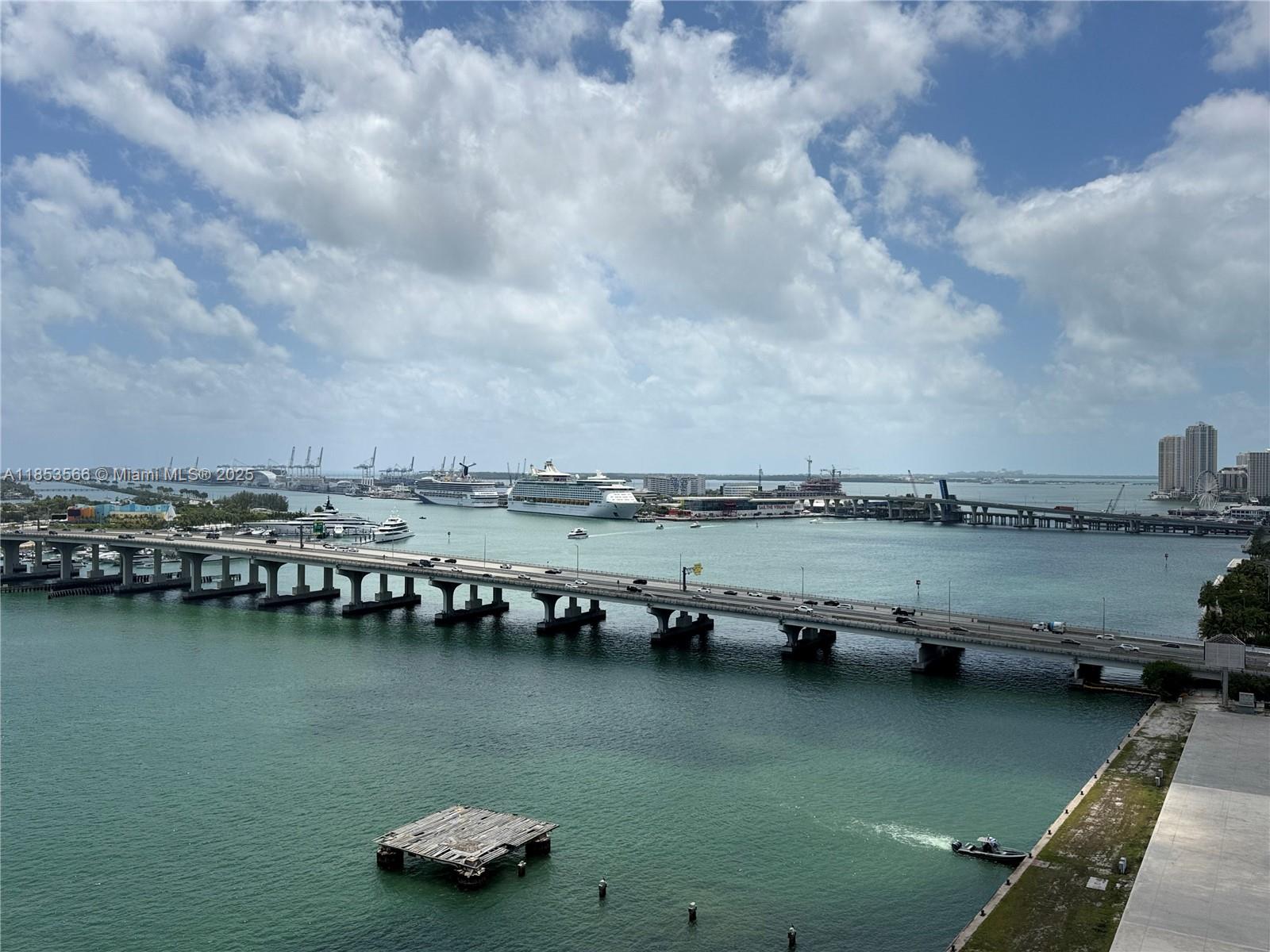 Welcome to breathtaking water & city view as you step into this 1 bedroom 1 bath and a half .
Open kitchen fully updated and bathrooms with open layout and natural light leading to a stunning Balcony.
24/7 secure building with a Marina Centrally located in front of the Perez Art Museum and Arsht center.
High Ceilings, impact windows Floor to ceiling glass.
New Ac, Refrigerator, Micro, stove , new Italian porcelain flooring. Enjoy a New pool, , tennis courts, peek a ball , gym and more!