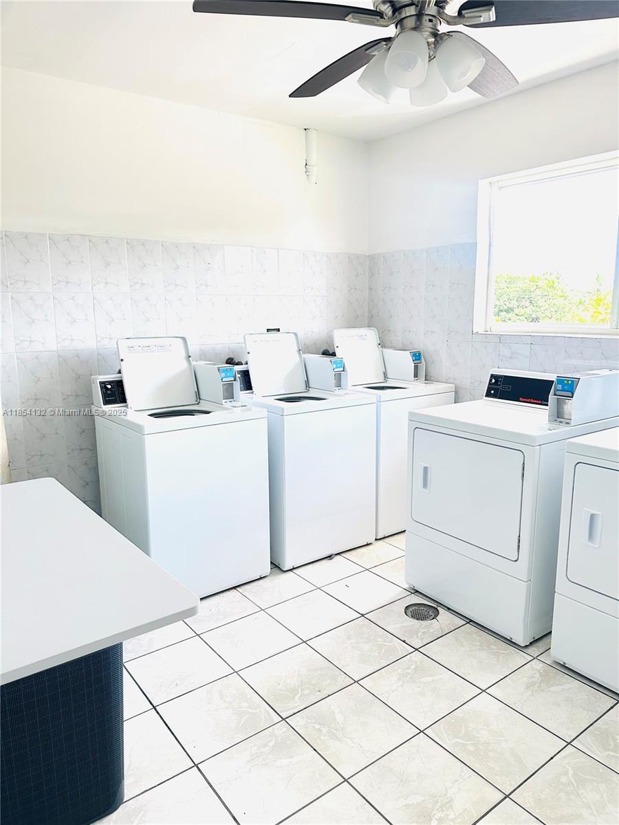 WESTLAND GARDENS EAST CON - Residential