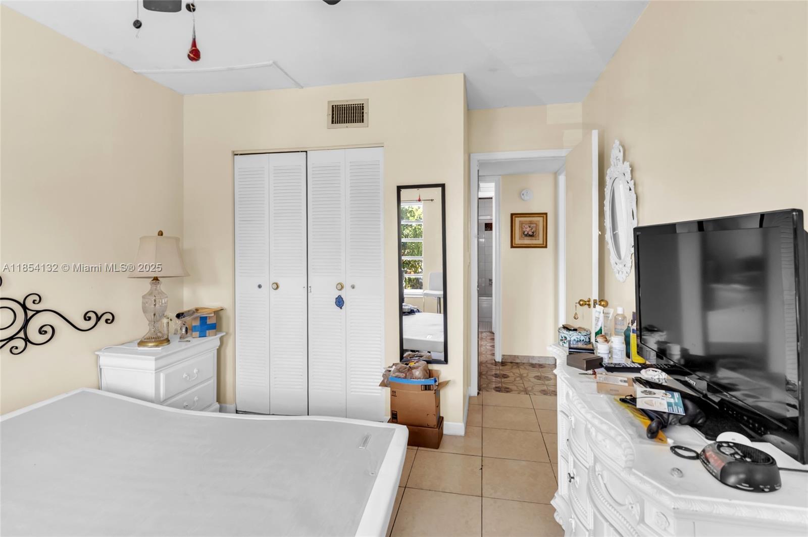 WESTLAND GARDENS EAST CON - Residential