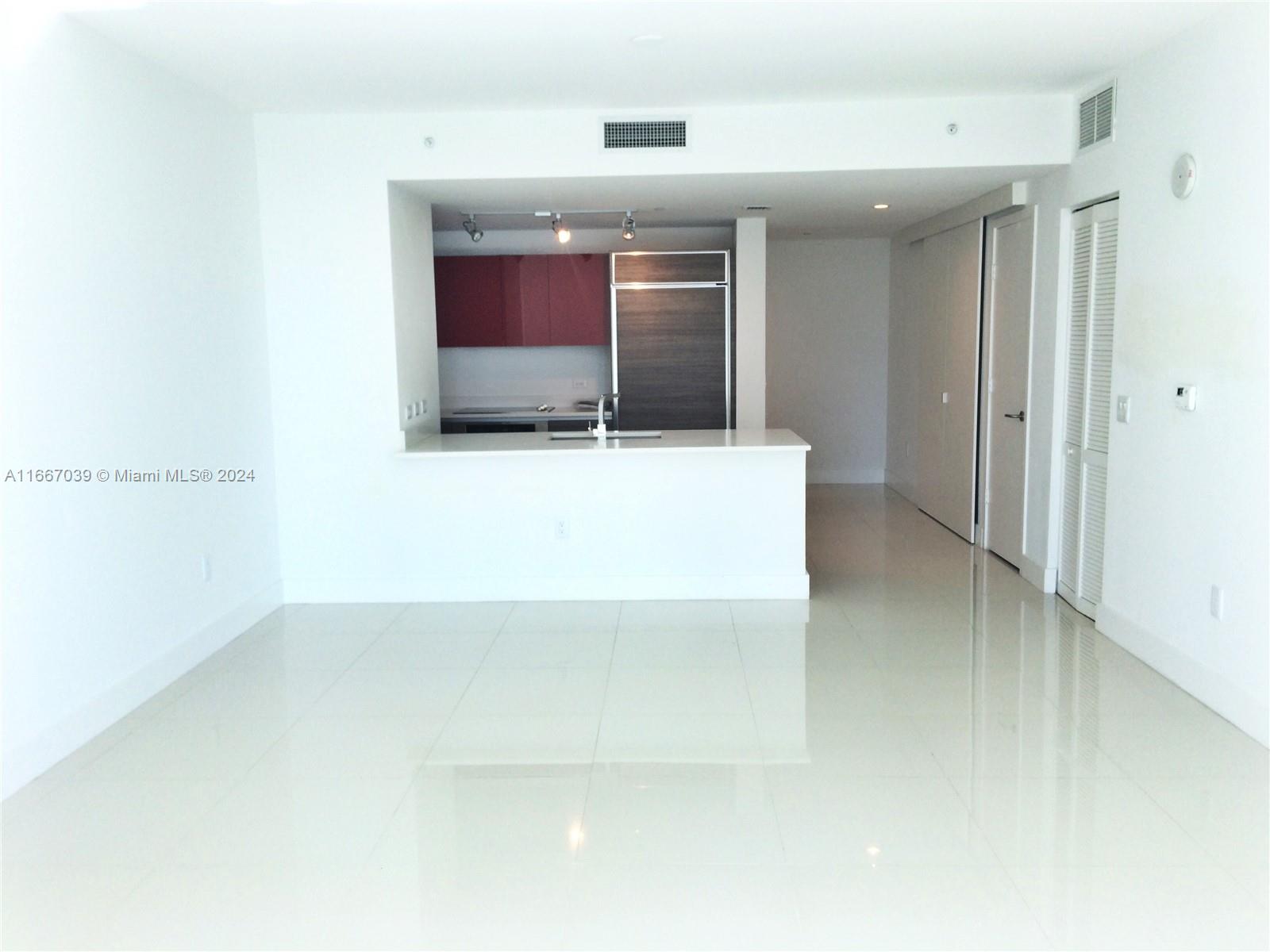 1100 MILLECENTO RESIDENCE - Residential Lease