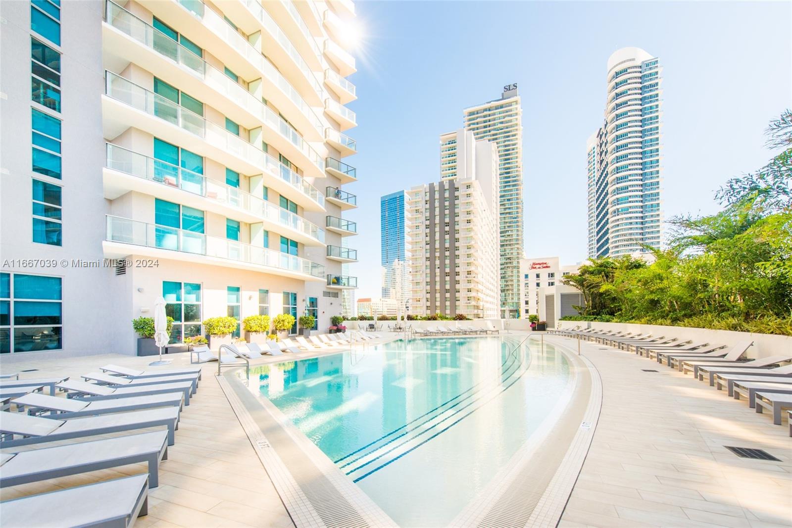 1100 MILLECENTO RESIDENCE - Residential Lease