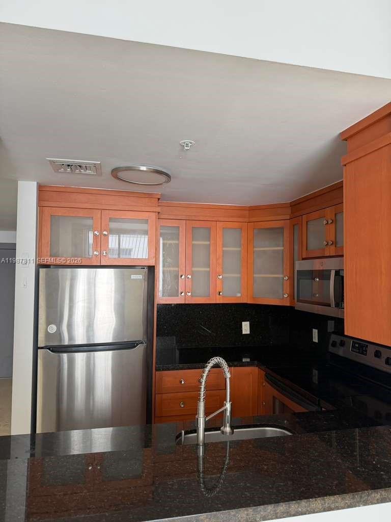 FORTUNE HOUSE CONDO - Residential