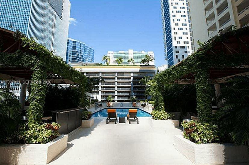 FORTUNE HOUSE CONDO - Residential