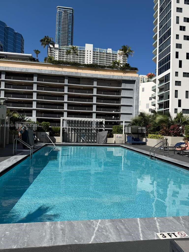 FORTUNE HOUSE CONDO - Residential