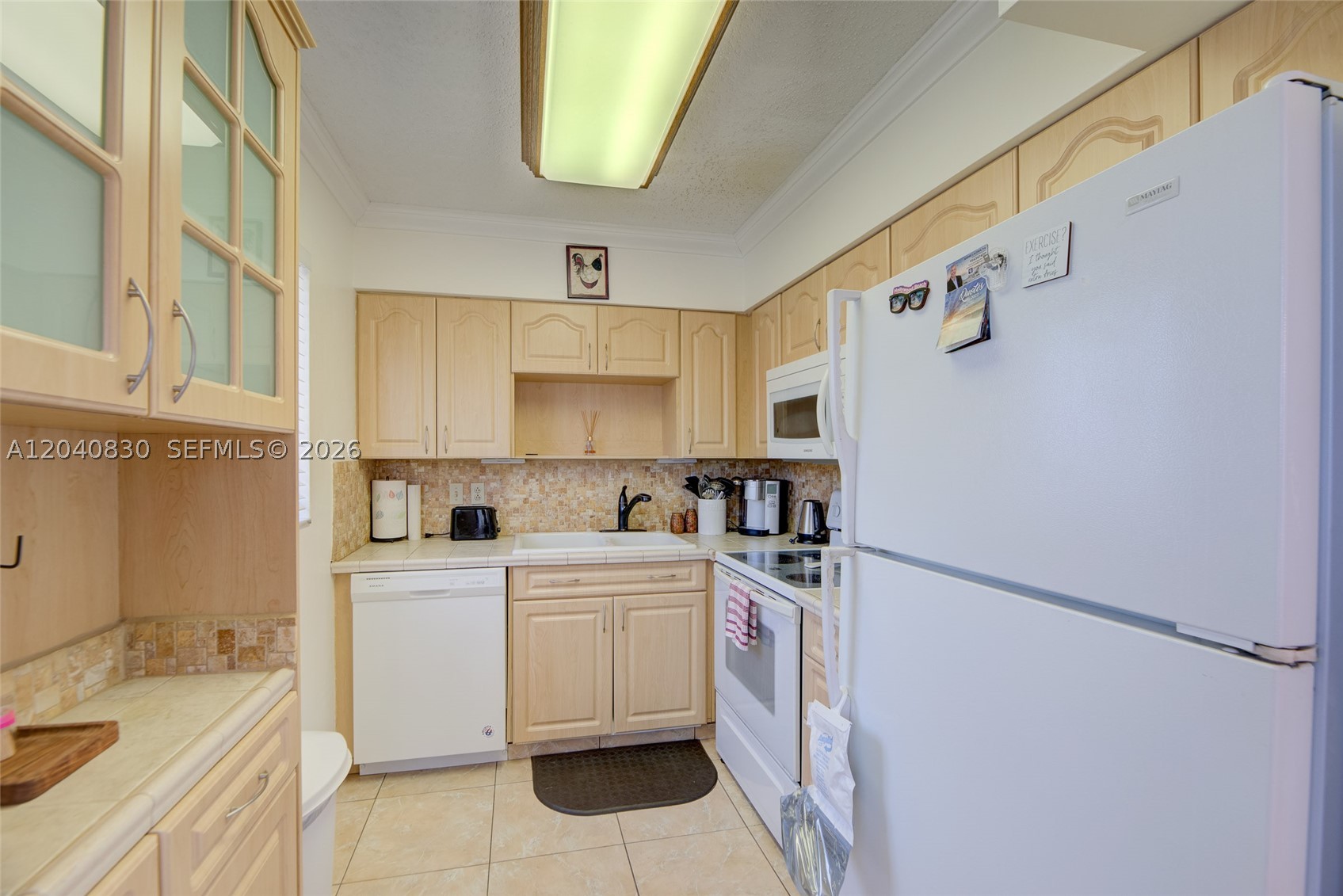 920 SW 10th Ter 12R