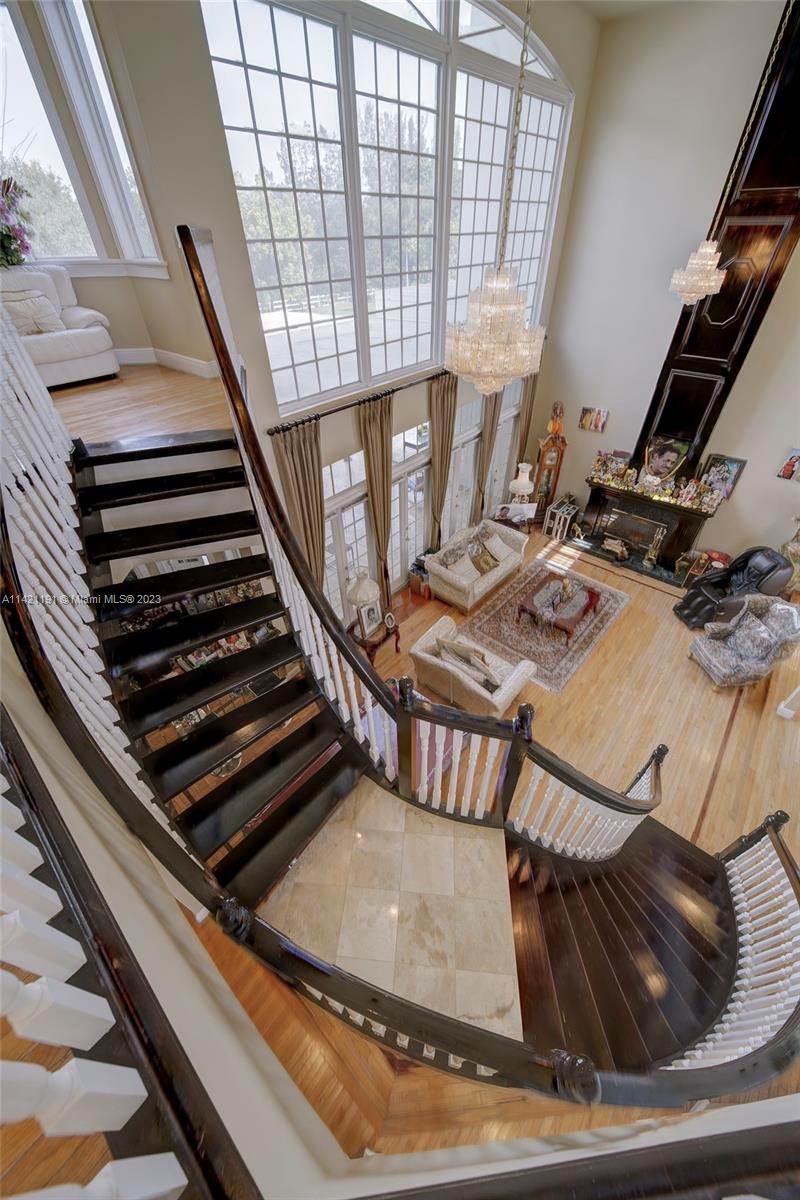 198 TERRACE PLAT - Residential