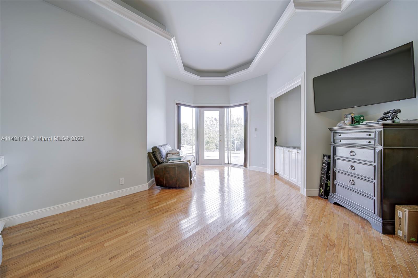 198 TERRACE PLAT - Residential