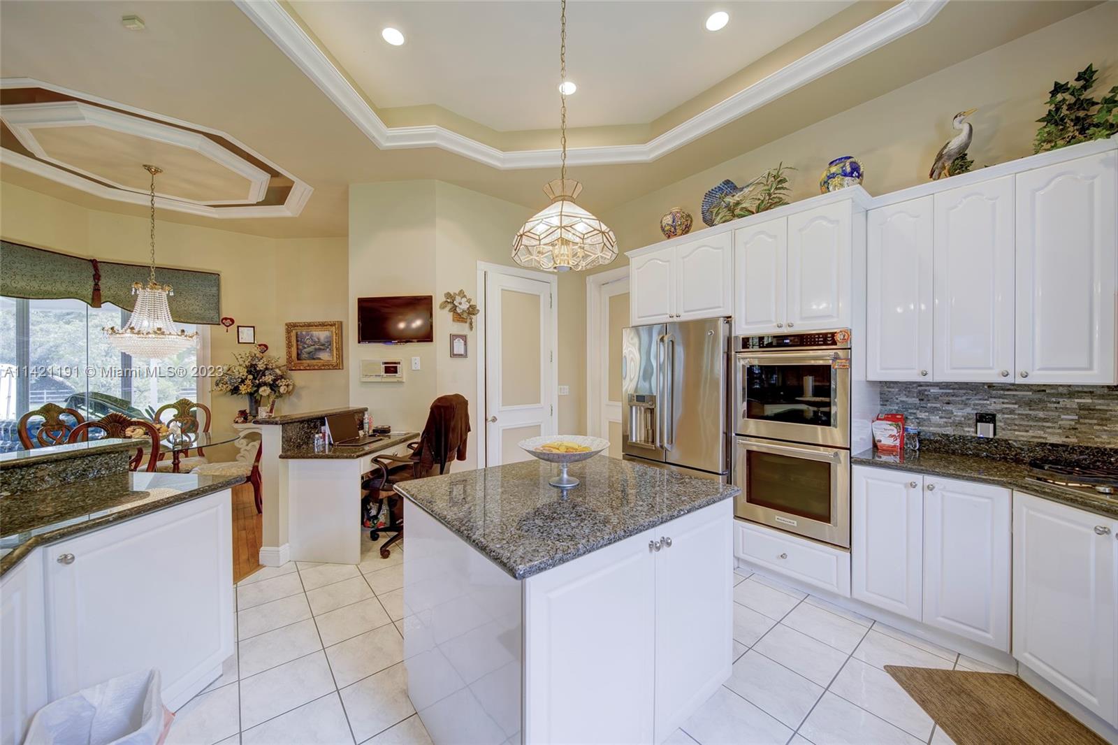 198 TERRACE PLAT - Residential