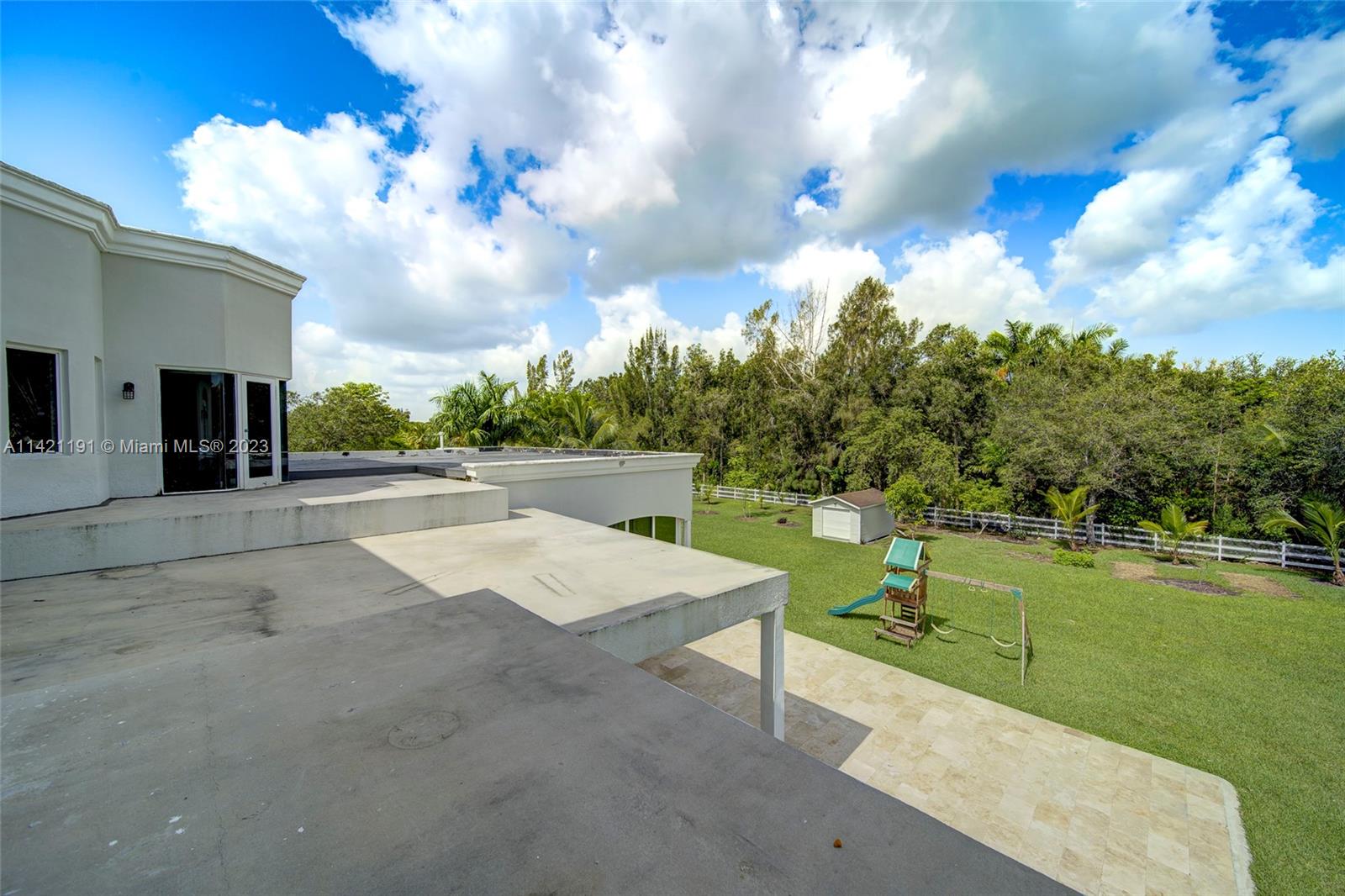 198 TERRACE PLAT - Residential