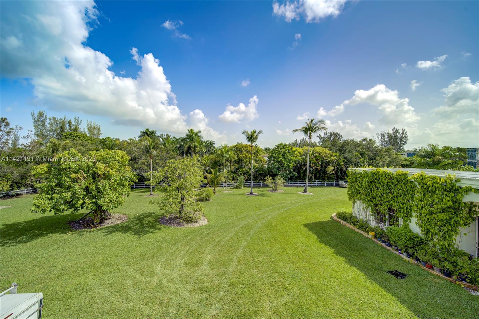 198 TERRACE PLAT - Residential