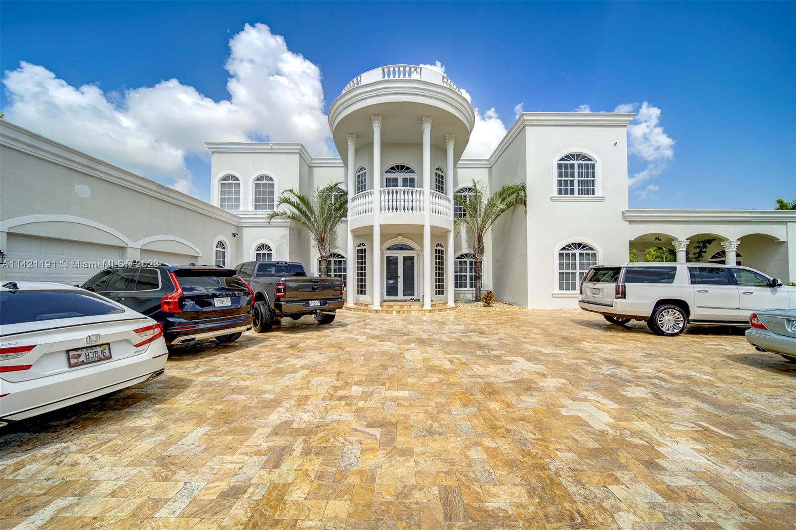 198 TERRACE PLAT - Residential