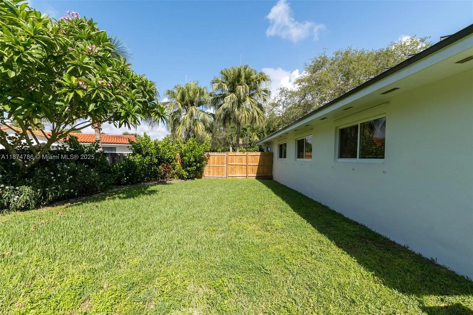 Palmetto Bay, Florida 33157, United States, 4 Bedrooms Bedrooms, ,2 BathroomsBathrooms,Residential,Active,206571