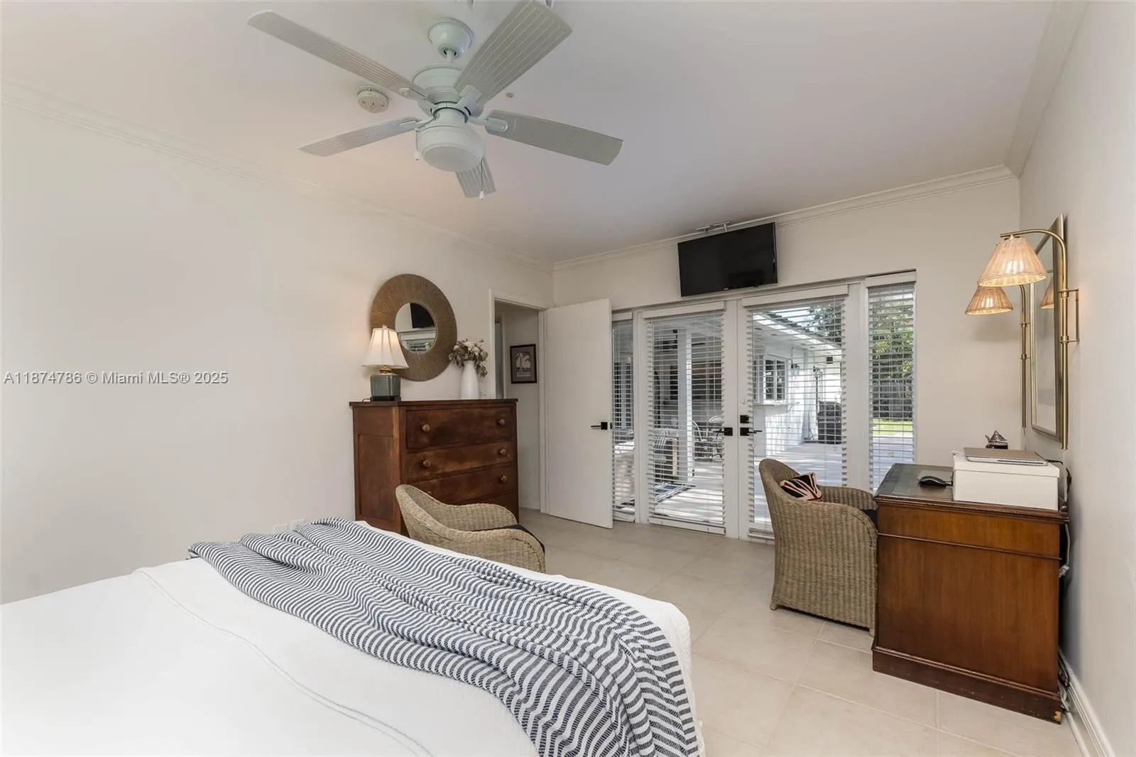 Palmetto Bay, Florida 33157, United States, 4 Bedrooms Bedrooms, ,2 BathroomsBathrooms,Residential,Active,206571