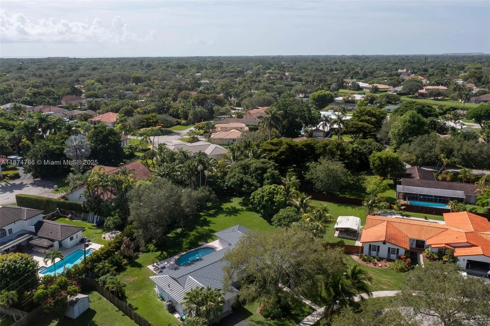 Palmetto Bay, Florida 33157, United States, 4 Bedrooms Bedrooms, ,2 BathroomsBathrooms,Residential,Active,206571