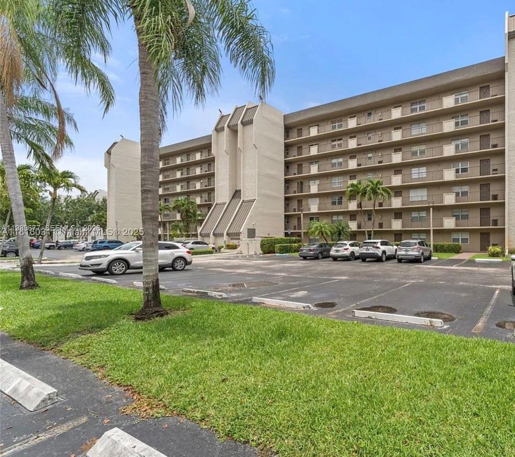 Photo of 3150 W Rolling Hills Cir #209, Davie, FL 33328 (MLS # A11989677)