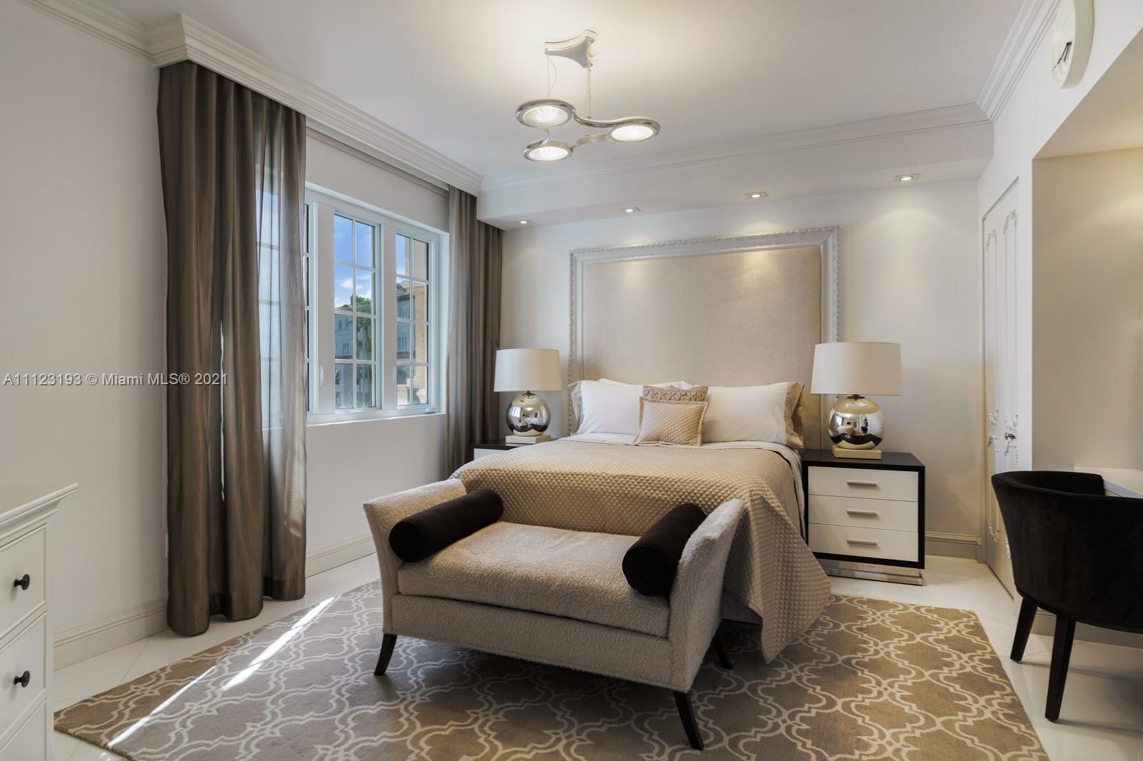 OCEANSIDE @ FISHER ISL CO - Residential