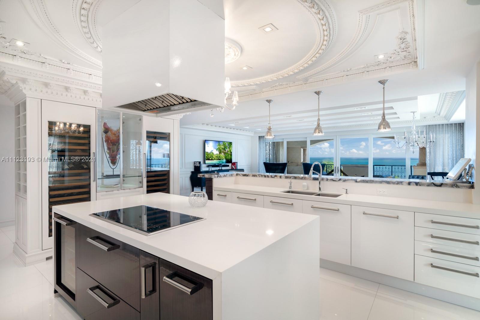 OCEANSIDE @ FISHER ISL CO - Residential