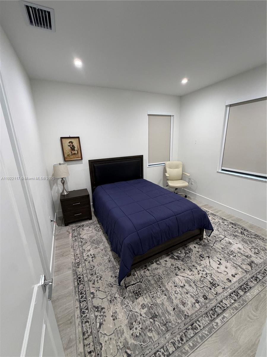 DOWNTOWN DORAL SOUTH PHAS - Residential