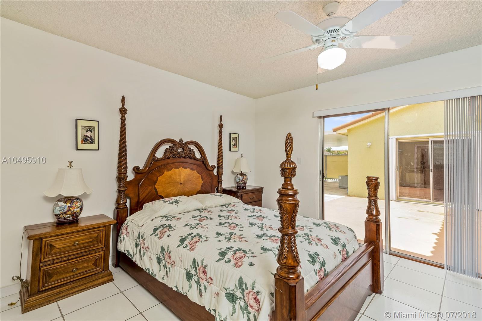 KENMORE VILLAS - Residential