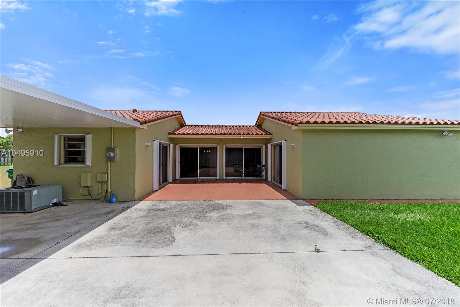 KENMORE VILLAS - Residential