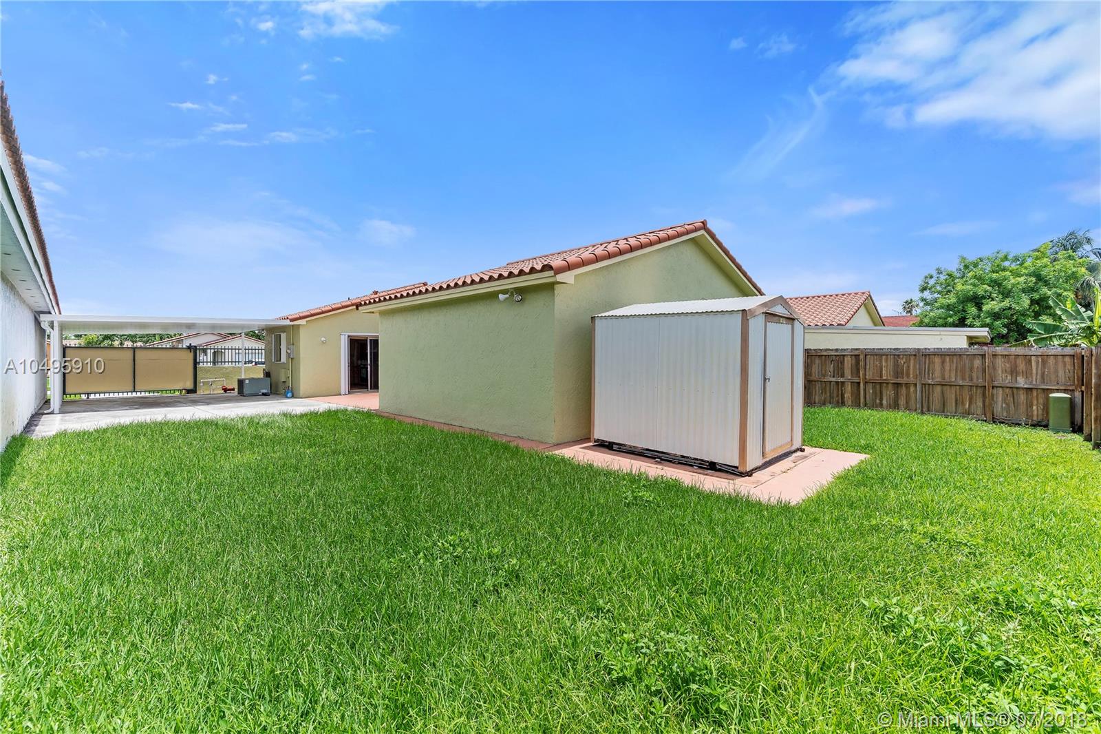 KENMORE VILLAS - Residential