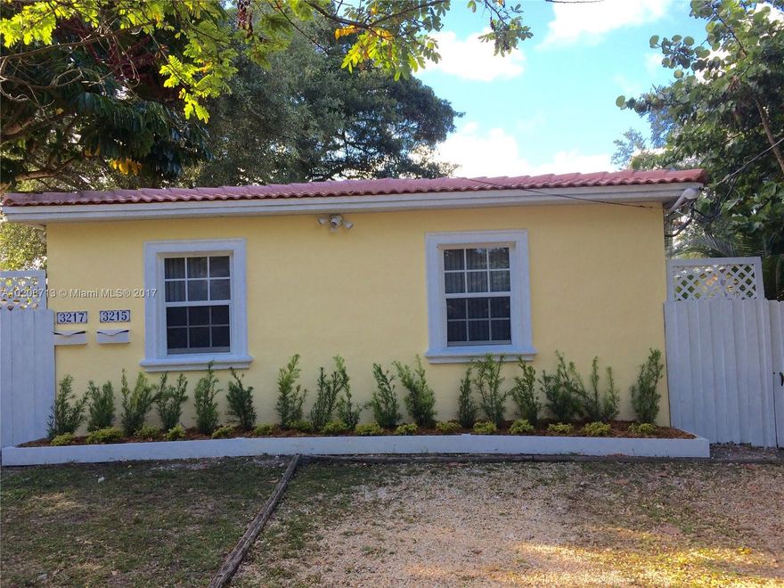 Great Location - 3 blocks walk from the shops and restaurants of Coconut Grove! 2/1 with large fenced in yard perfect for pet.  Updated kitchen and bath. Washer/Dryer in unit.