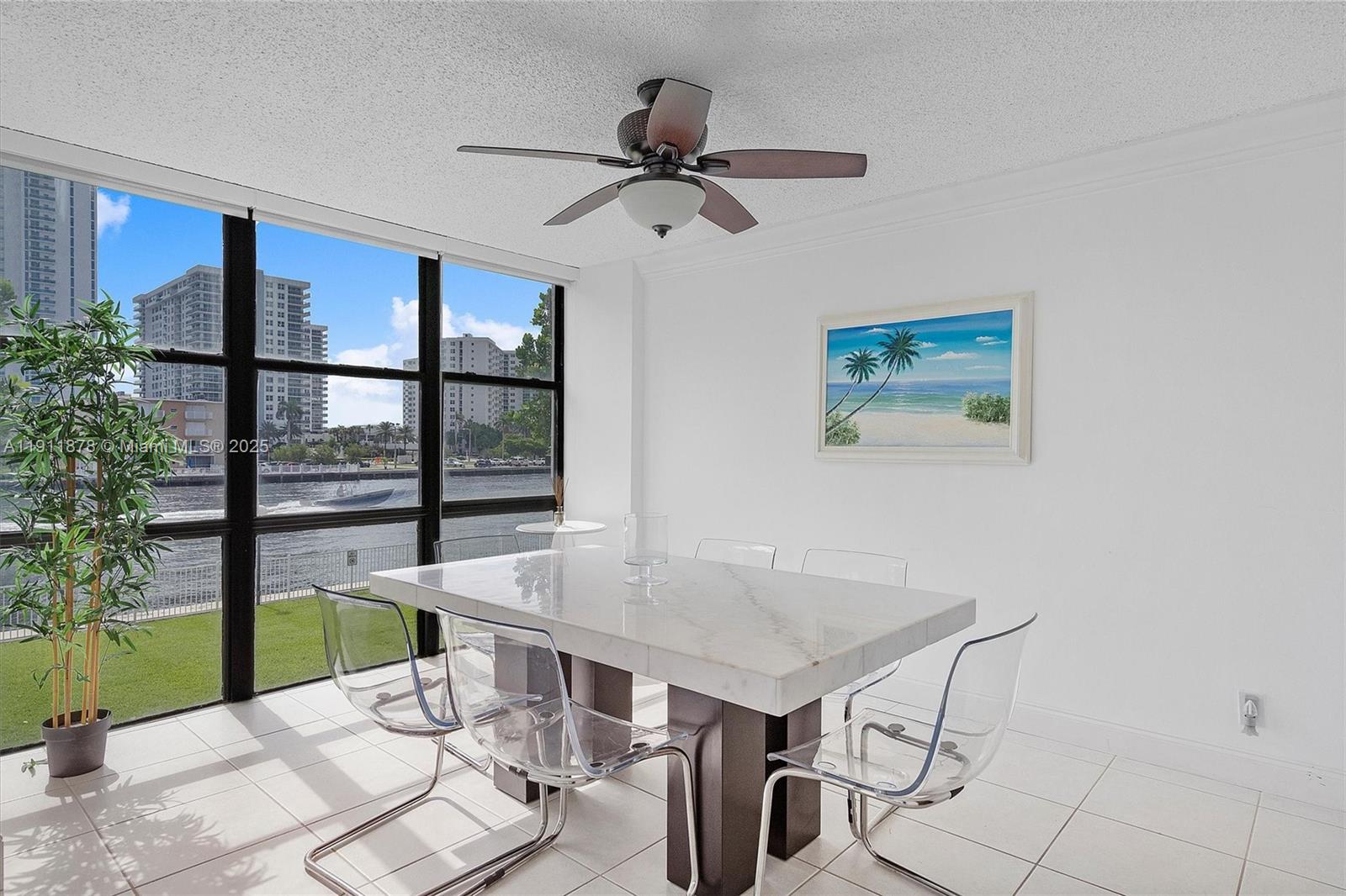 OCEANVIEW PARK CONDO - Residential Lease