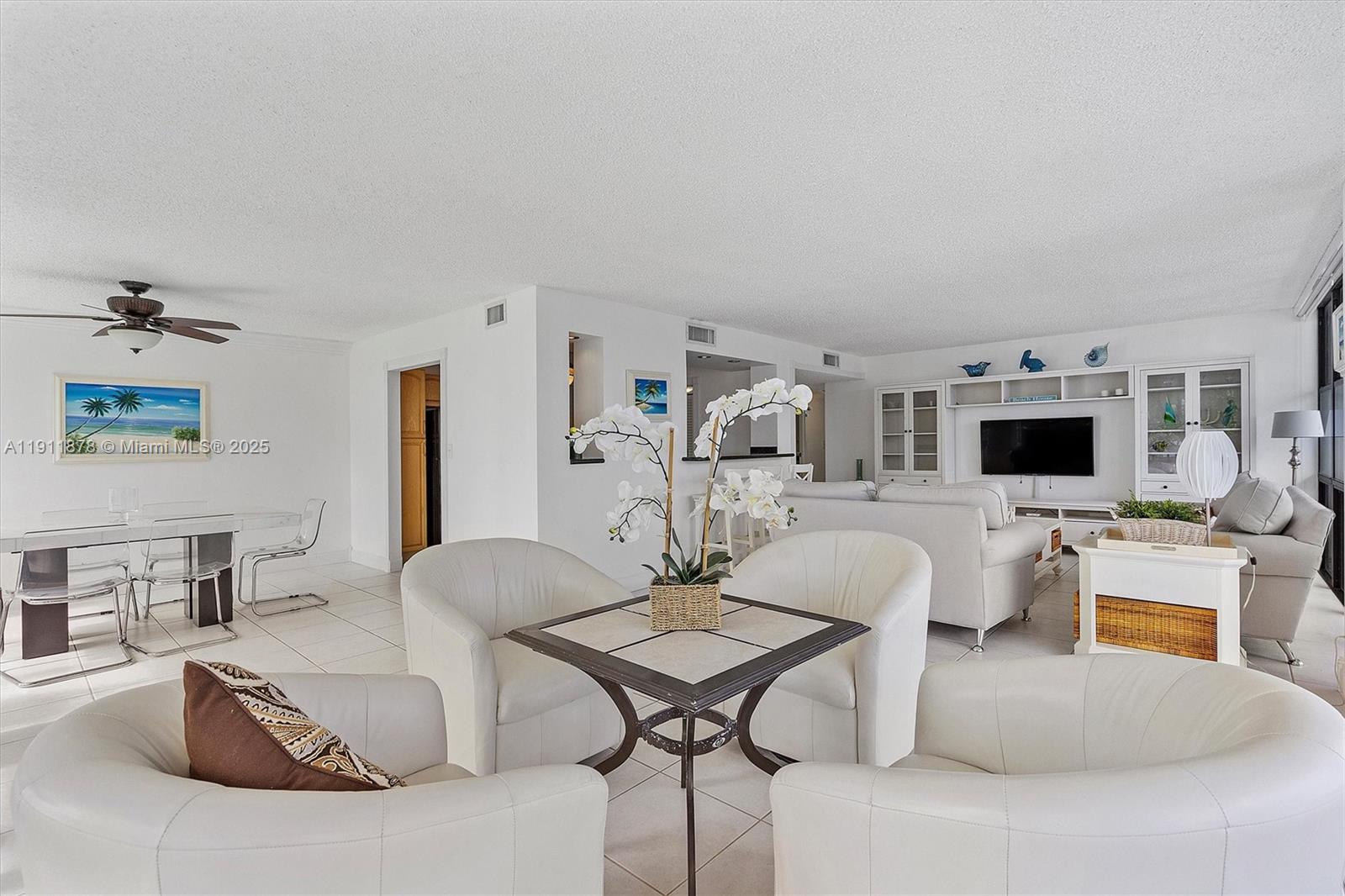 OCEANVIEW PARK CONDO - Residential Lease