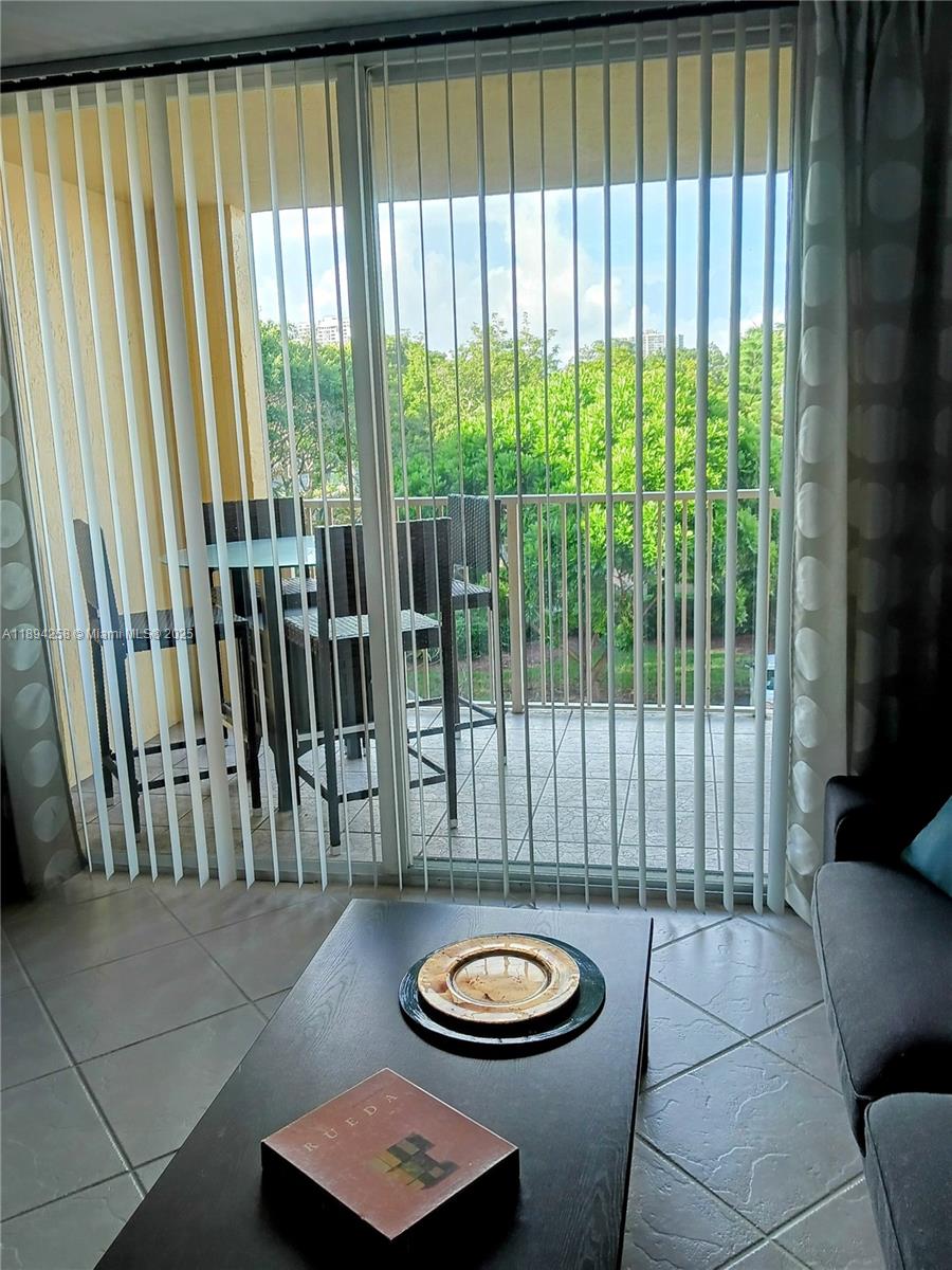 THE YACHT CLUB AT AVENTUR - Residential Lease