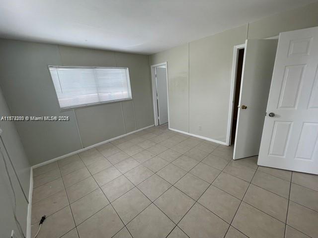 ENCLAVE AT CROWN PARK CON - Residential Lease