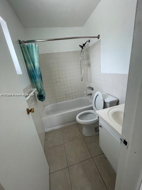 ENCLAVE AT CROWN PARK CON - Residential Lease