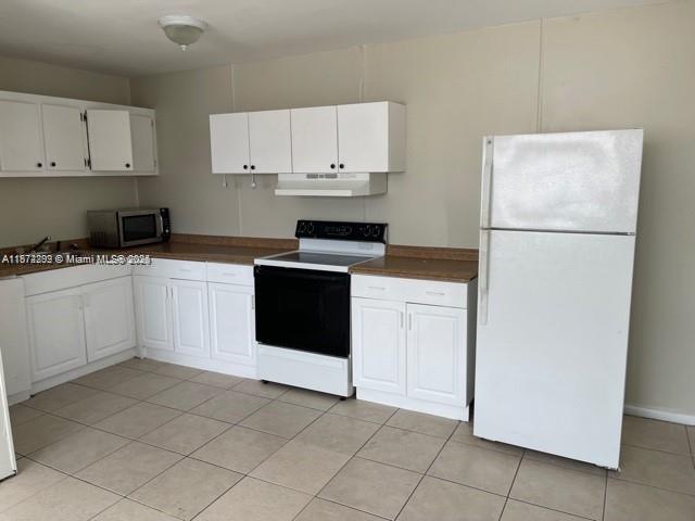 ENCLAVE AT CROWN PARK CON - Residential Lease