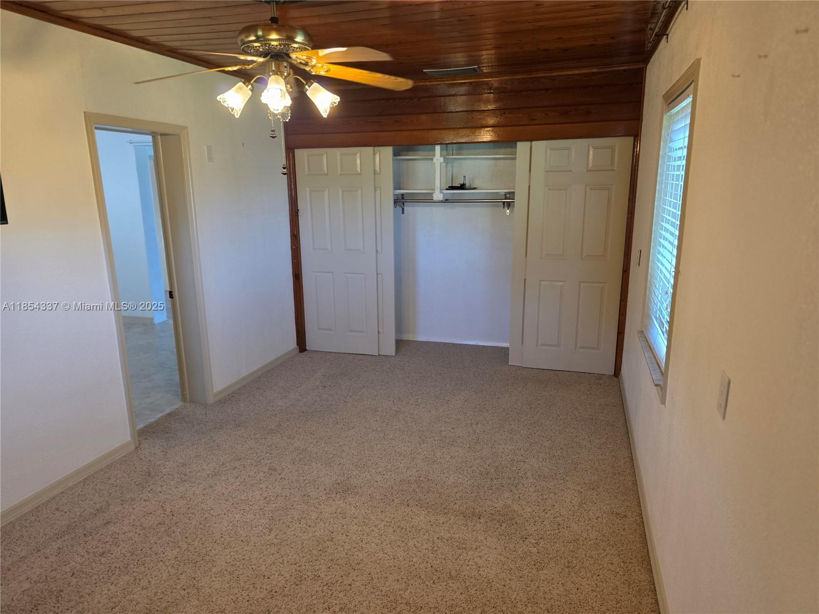 METES AND BOUNDS - Residential Lease