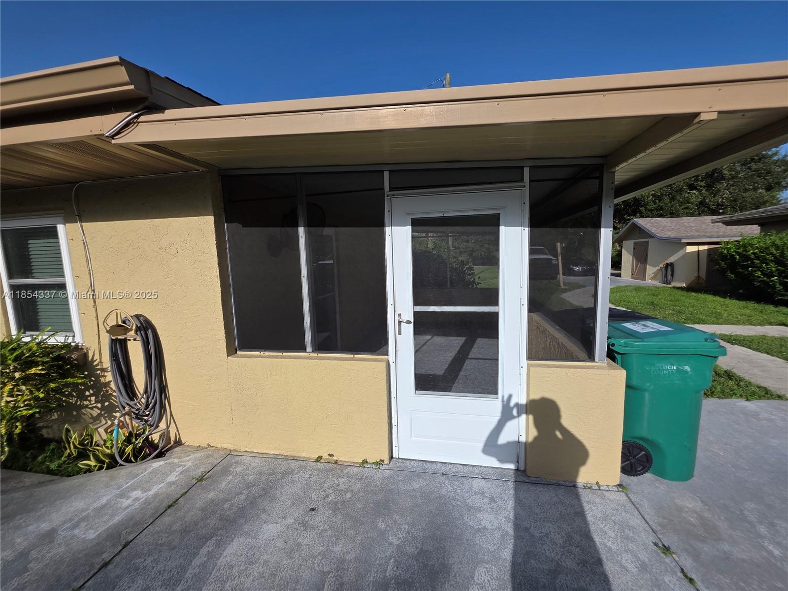 METES AND BOUNDS - Residential Lease