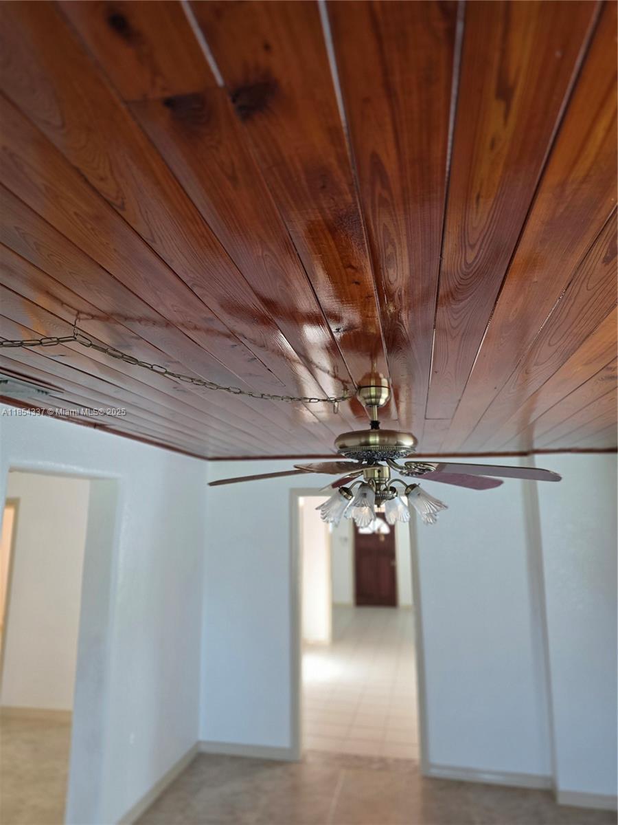 METES AND BOUNDS - Residential Lease